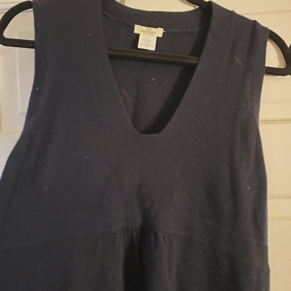 100% Cashmere Sweater Vest - Picture 2 of 4